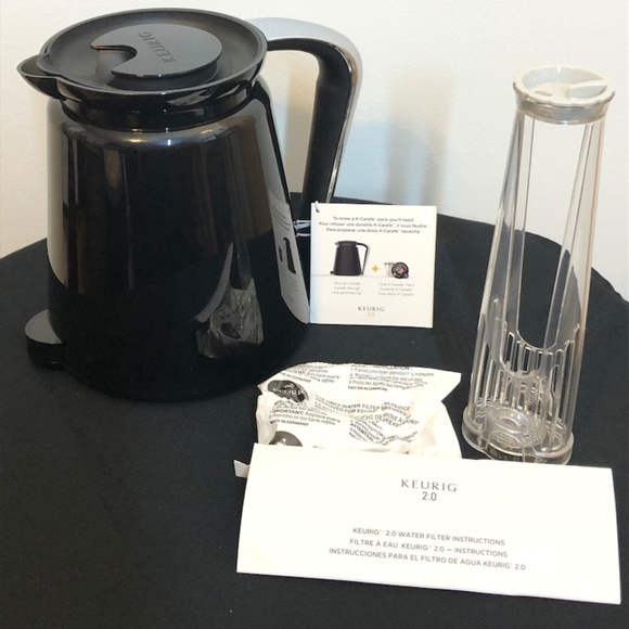 Keurig Other - Keurig 2.0 Carafe Pot and Water Filter Bundle